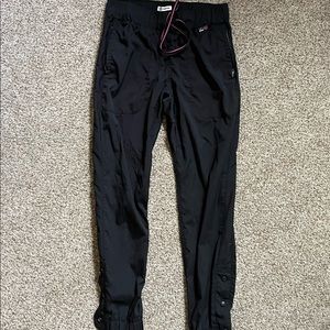 Koi Jogger Scrubs PS